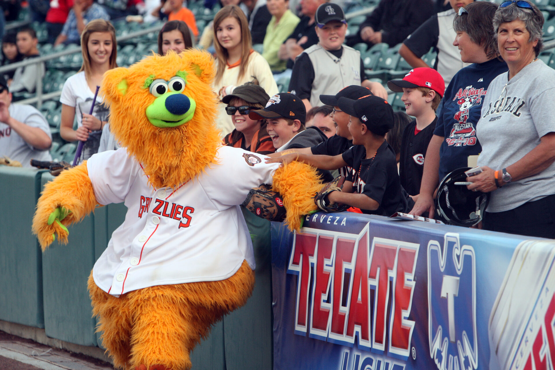 fresno-grizzlies-parker